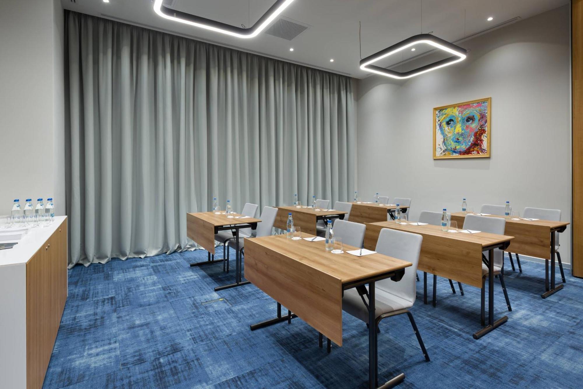 Courtyard By Marriott Bucharest Floreasca Екстер'єр фото
