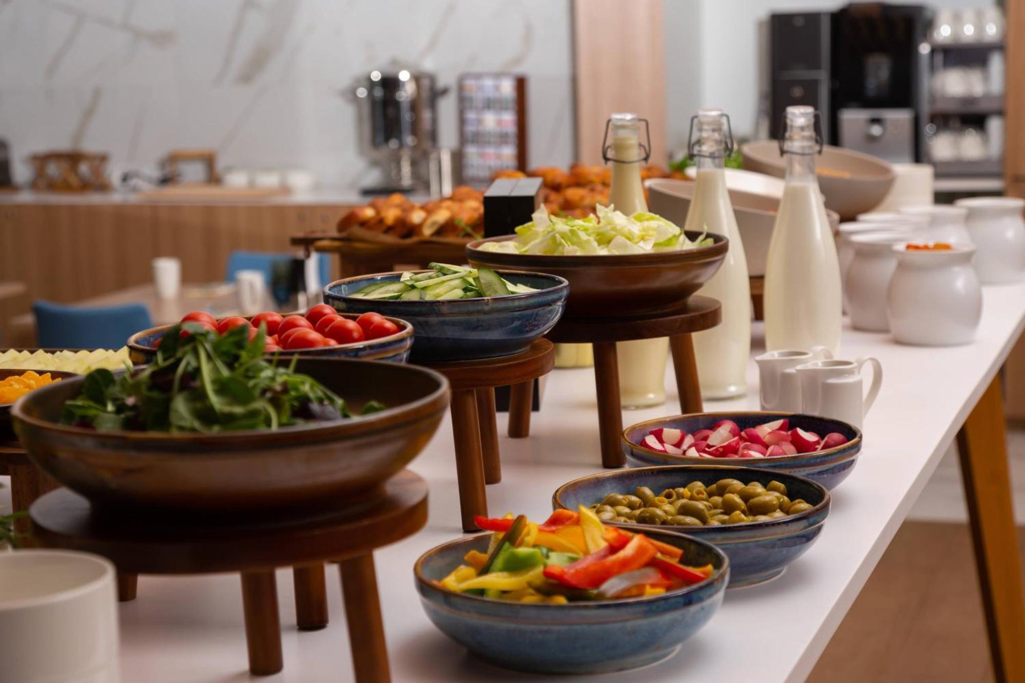 Courtyard By Marriott Bucharest Floreasca Екстер'єр фото